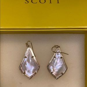 Pearl Kendra Scott earrings